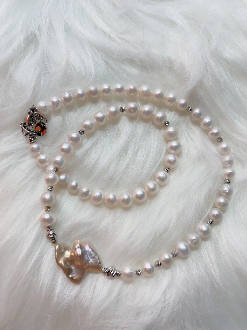 #PN343 White Peace | Freshwater Pearl Necklace | Pigeon Shaped Pearl | Lustrous | White Baroque Pearl | Natural Flaw
