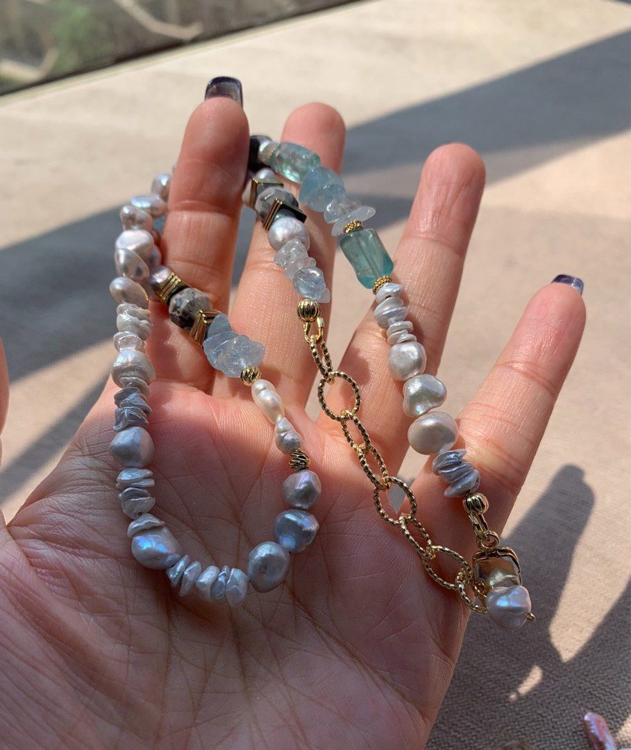 #PN113 Silver Pearl “ Stone” Necklace |Aquamarine|Stacked Pearl Petals