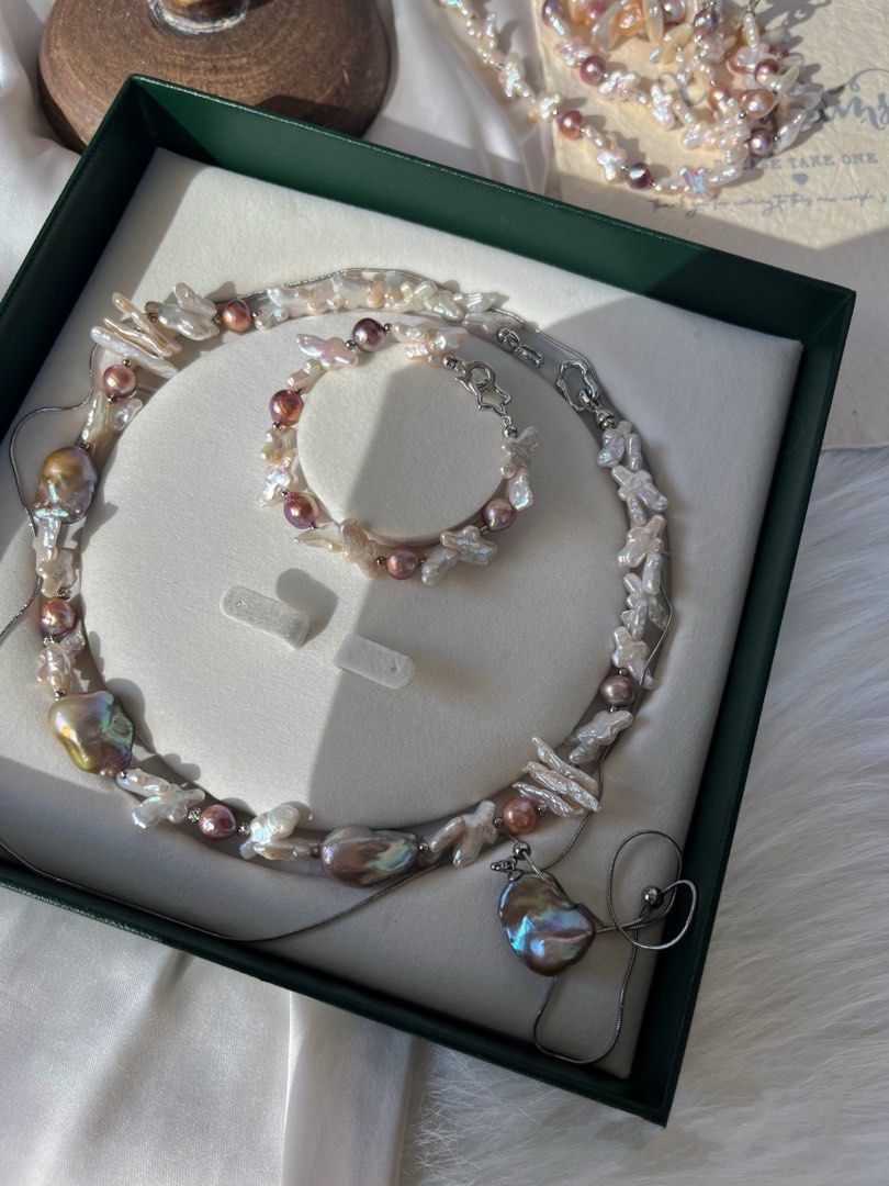 #PN26 Oil Painting |Freshwater Pearl Necklace & Bracelet Set |Lustrous Cross Pearl|Golden-purple Big Baroque Pearl |Metallic Dark Purple Pearl