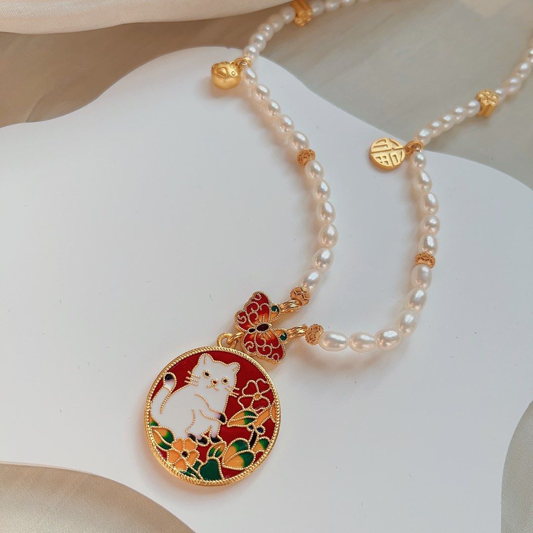 #PN99 Freshwater Pearl Long Necklace |Double-sided Cat Pendent| Alluvial Gold Plated