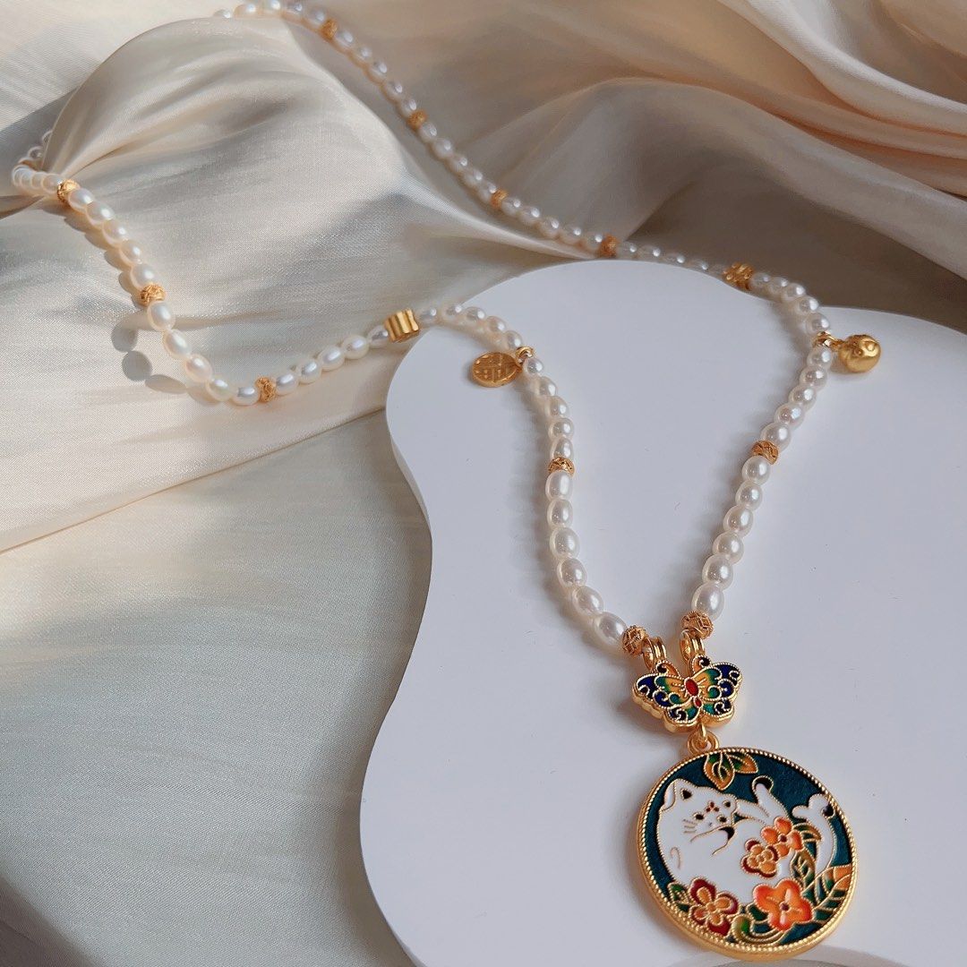 #PN99 Freshwater Pearl Long Necklace |Double-sided Cat Pendent| Alluvial Gold Plated