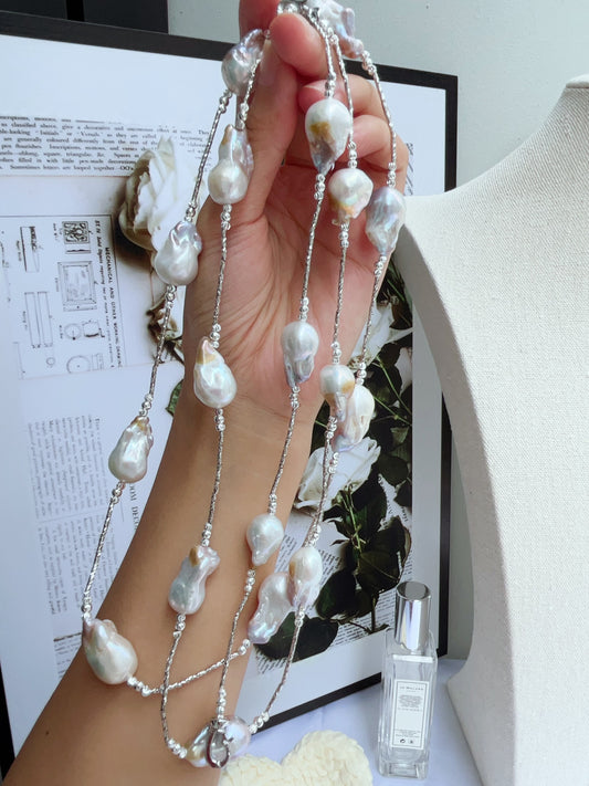 #PN1338 | Monet Long Pearl Necklace | The Supreme Edition