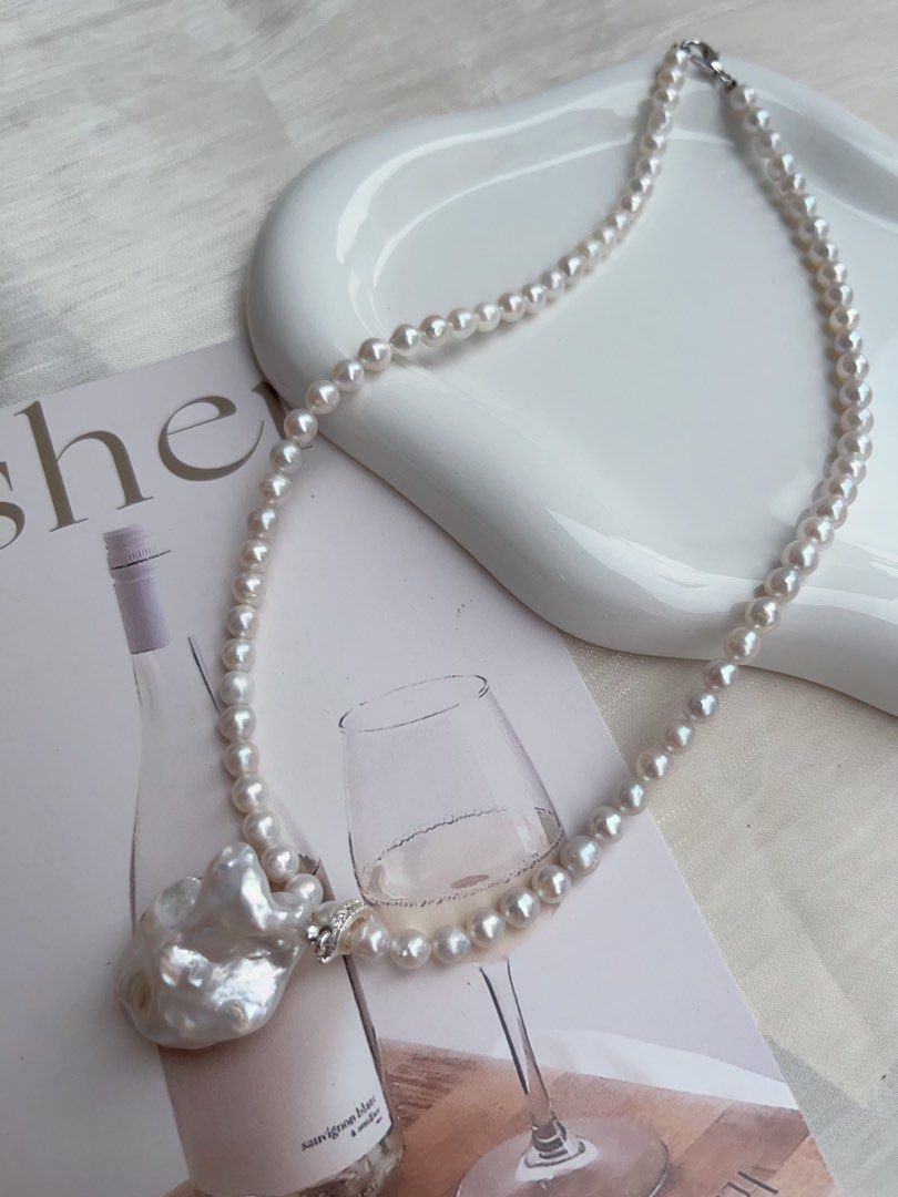 #PN921 Freshwater Pearl Necklace | Pearl In Shell Design | Detachable Pendant | Original Design | Nature Worship | Perfect for Gift 💝