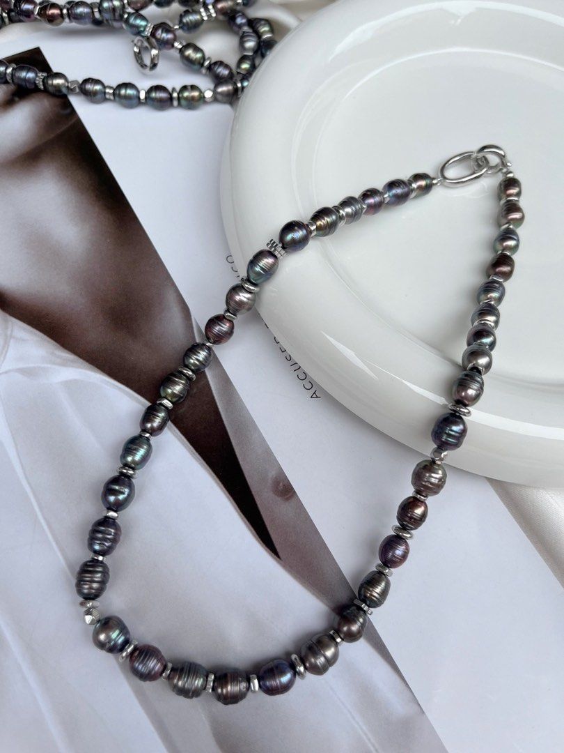 #PN551 Spiral Peacock Green Freshwater Baroque Pearl Necklace |Bisexual Style |Irradiated Colour