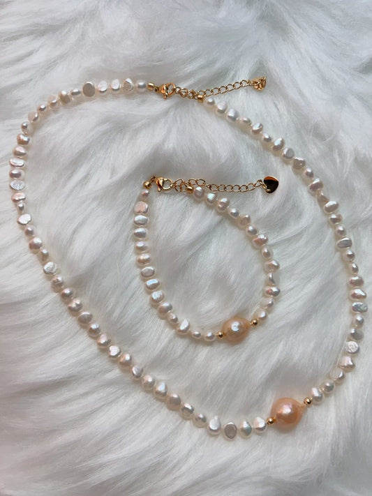 #PN405 Pink in White| Freshwater Pearl Necklace & Bracelet Set | Big Baroque Pearl | Champagne Pink| White Baroque Pearl | Lustrous