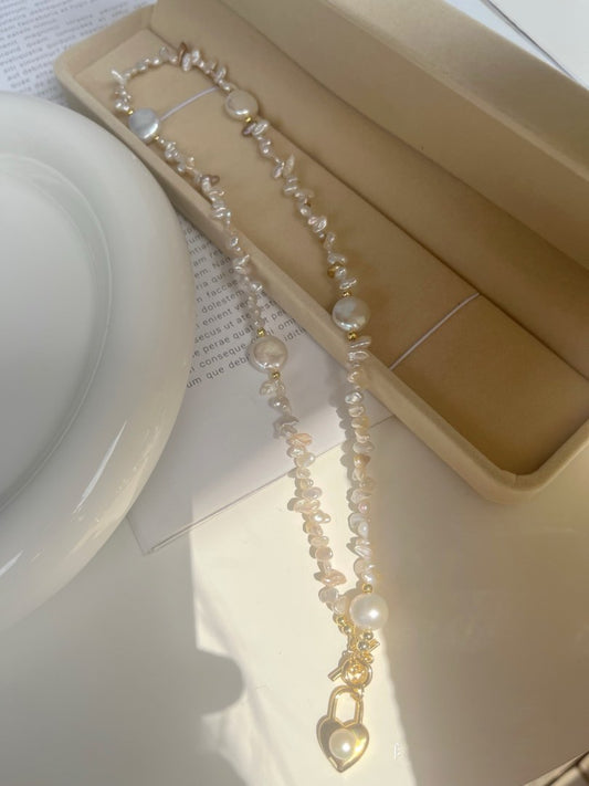 #PN372 Casual Vibe|Freshwater Pearl Necklace |Mini Teeth |Lustrous Coin Pearl|Clock Pendant