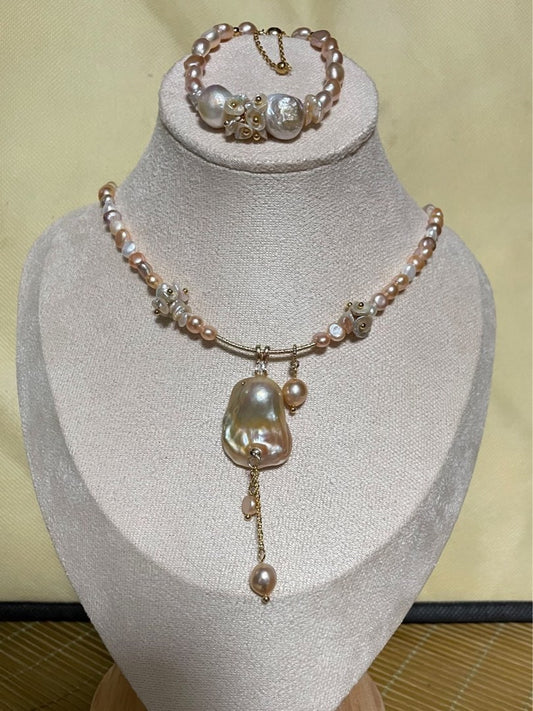 #PN69 [Floral Series] Freshwater Pearl Necklace & Bracelet Set|Colourful |Lustrous|Petal Pearl |Big Baroque Pendant |Dangling Design|Wrinkled Pearl