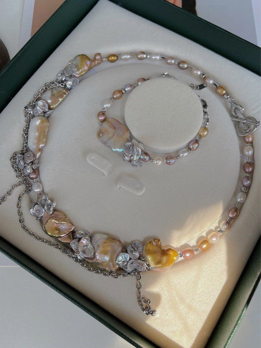 #PN137 [Floral Series] Golden Goose | Freshwater Pearl Necklace & Bracelet Set | Dripping Chains| Pearl Petal | Baroque Pearl |Gilted Golden Color