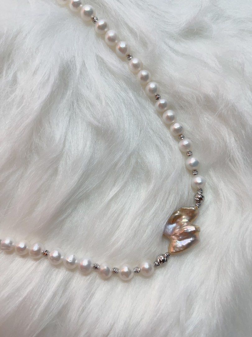 #PN343 White Peace | Freshwater Pearl Necklace | Pigeon Shaped Pearl | Lustrous | White Baroque Pearl | Natural Flaw