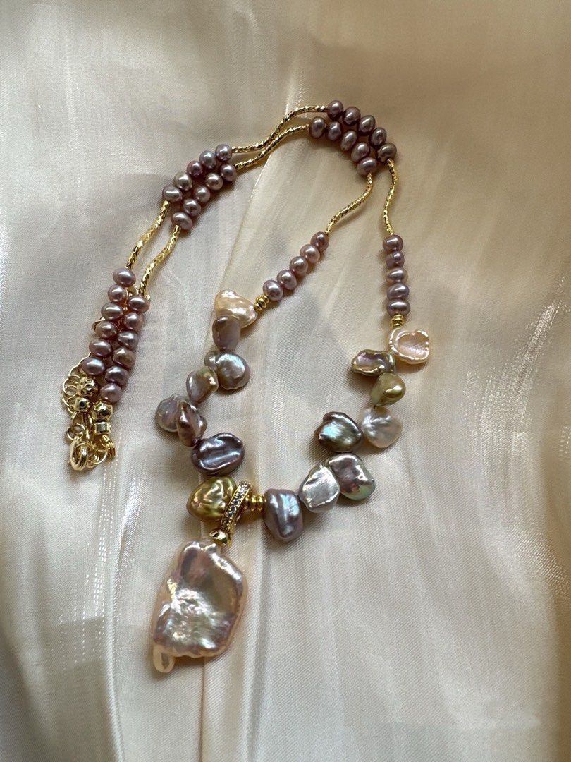 #PN406 Ocean’s Embrace |Freshwater Pearl Necklace |Baby Pearl|Big Petal Pendant |Pearl “Chip”|Lustrous
