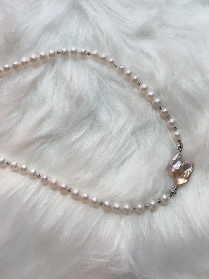 #PN343 White Peace | Freshwater Pearl Necklace | Pigeon Shaped Pearl | Lustrous | White Baroque Pearl | Natural Flaw