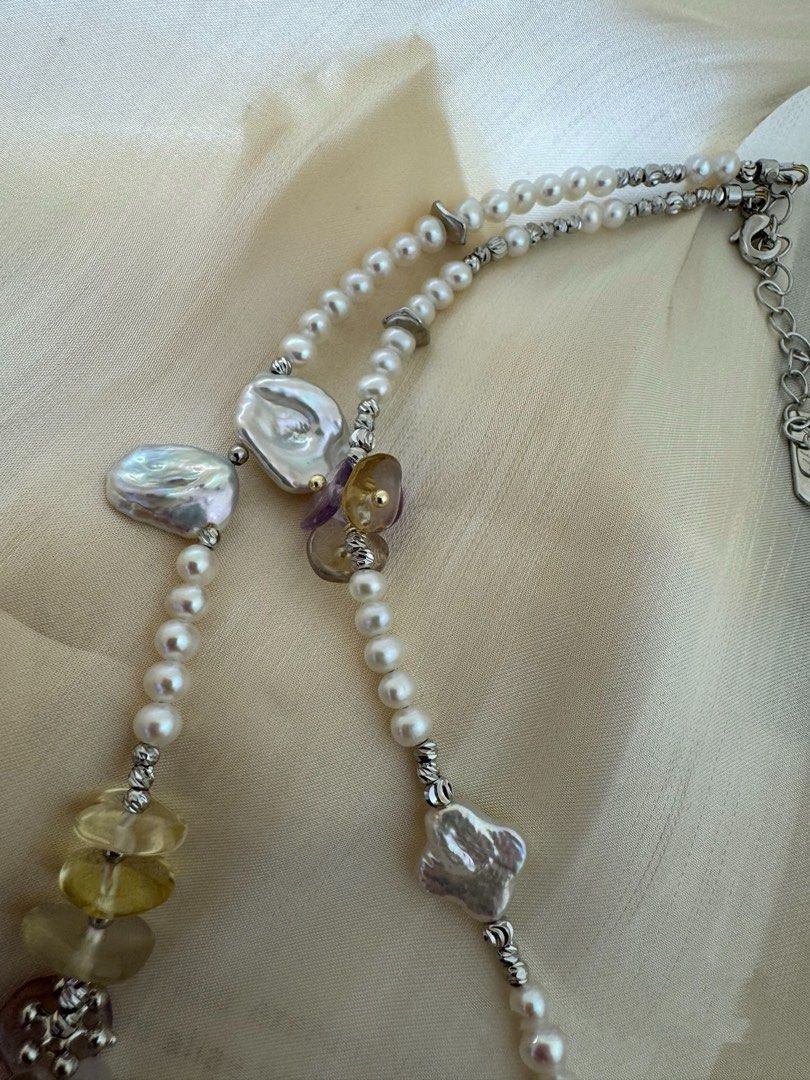 #PN433 [Floral Series ] Silver Flower| Freshwater Pearl Necklace |High Quality Purple Quartz |Silver-Grey Petal Pearl |Yellow Quartz |Baby Pearl|Clover Shaped Pearl |Metallic Edison Pearl