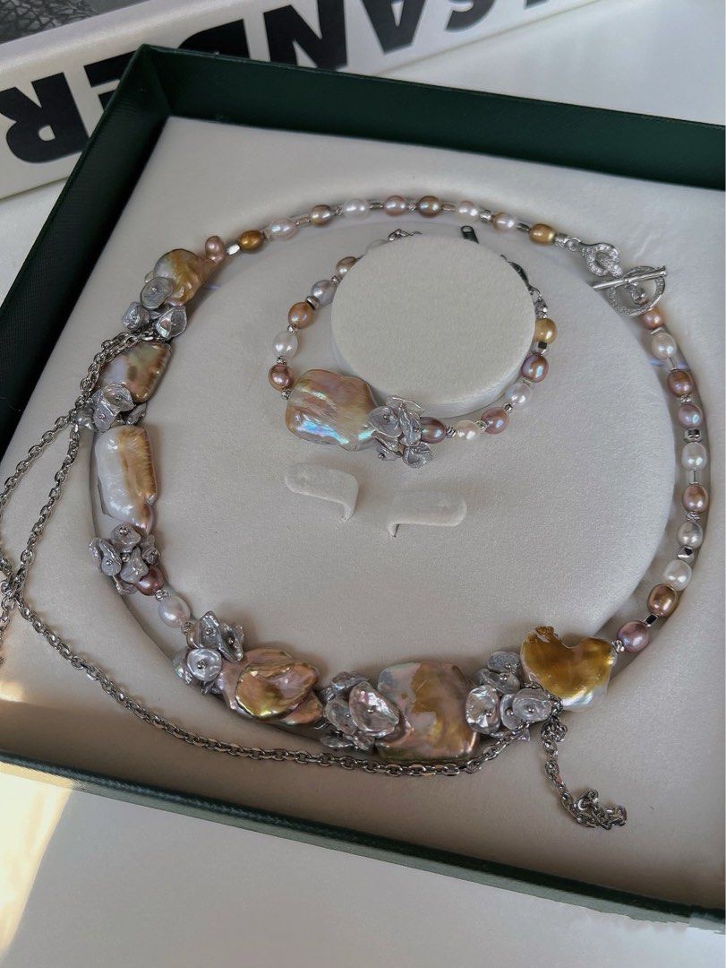 #PN137 [Floral Series] Golden Goose | Freshwater Pearl Necklace & Bracelet Set | Dripping Chains| Pearl Petal | Baroque Pearl |Gilted Golden Color