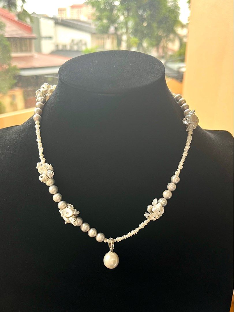 #PN157 [Floral Series] Genuine Freshwater Pearl Necklace |Silver Grey|Removable Edison Pendant |Baby Petals Pearl