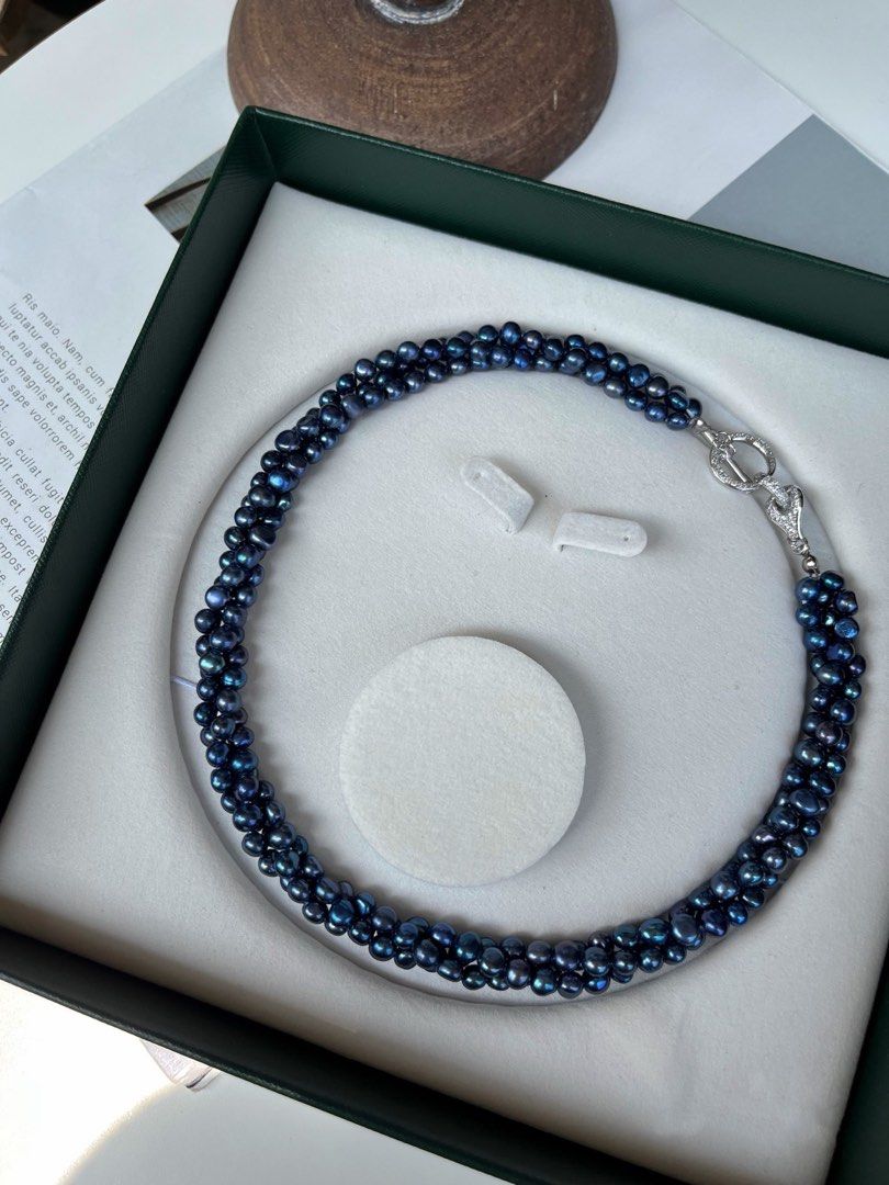 #PN79 [Halloween 🎃 Style] Dark Duchess| Mysterious Blue|Freshwater Pearl Necklace |Three Layers |Electro-treated Colour |Metallic