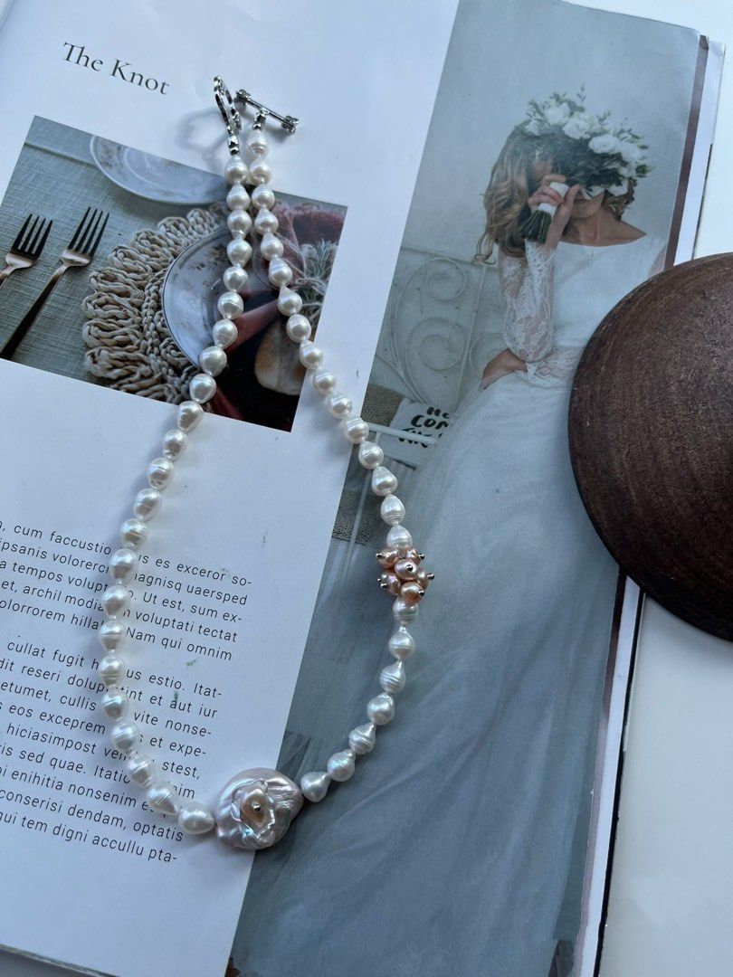 #PN28 [Floral Series] Handmade Freshwater Baroque Pearl Necklace |Petal-on-Pearl Design