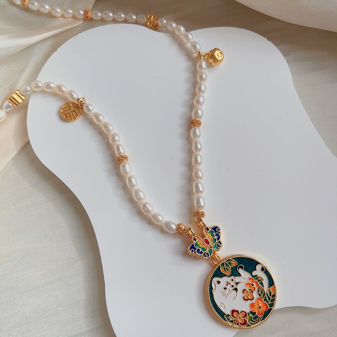 #PN99 Freshwater Pearl Long Necklace |Double-sided Cat Pendent| Alluvial Gold Plated