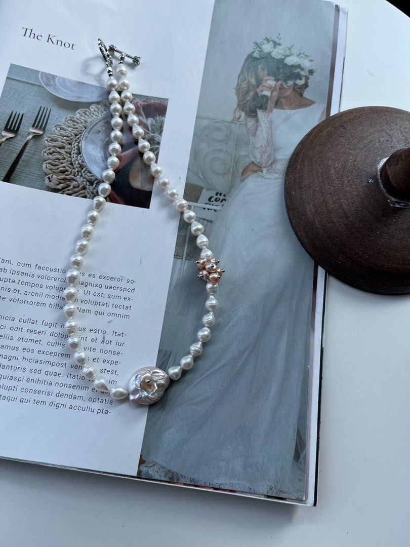 #PN28 [Floral Series] Handmade Freshwater Baroque Pearl Necklace |Petal-on-Pearl Design