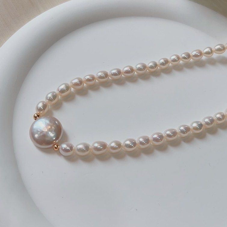 #PN121 [Minimalist] Genuine Freshwater Pearl Necklace | Small Rice Pearls| Buckle Pearl with Pink Lustre