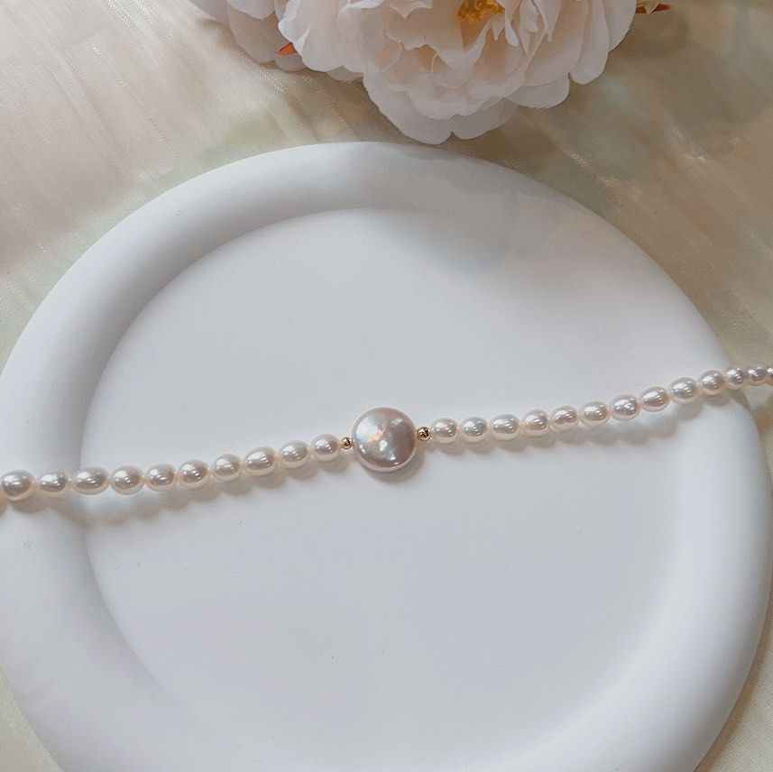 #PN121 [Minimalist] Genuine Freshwater Pearl Necklace | Small Rice Pearls| Buckle Pearl with Pink Lustre
