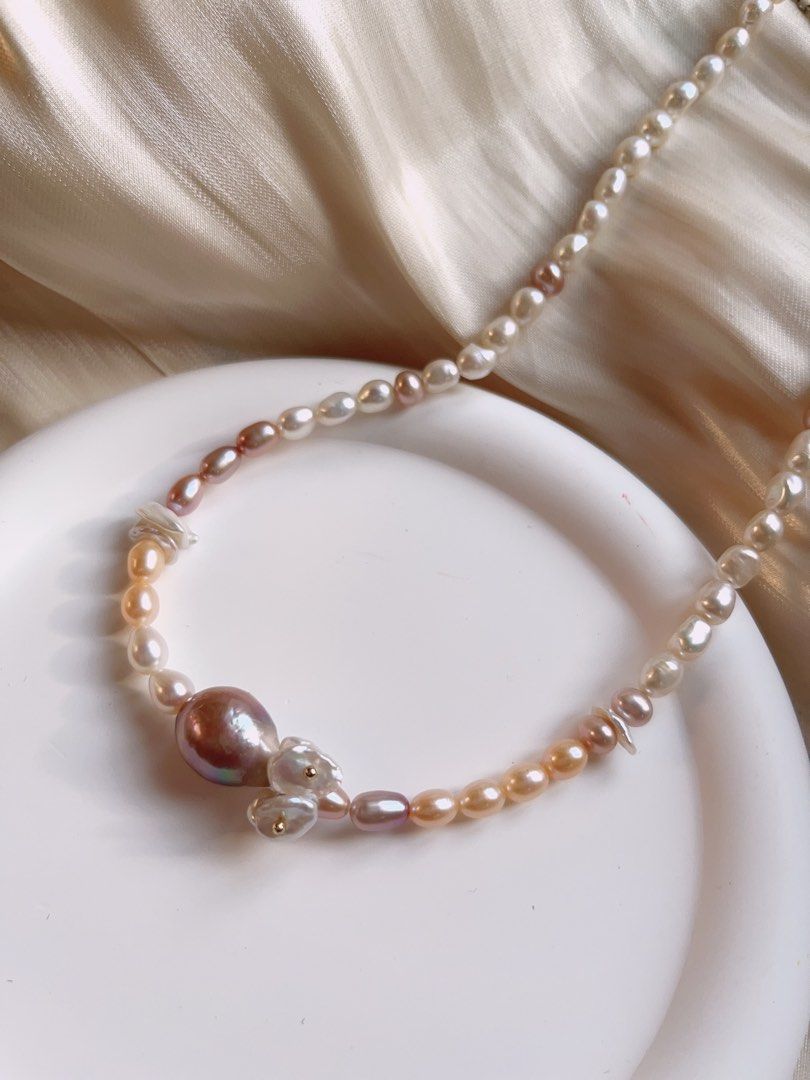 #PN174 [Floral Series] Mixed Colour Baroque Pearl Necklace |Freshwater Pearl |One Pearl & “Flower Ring” Design