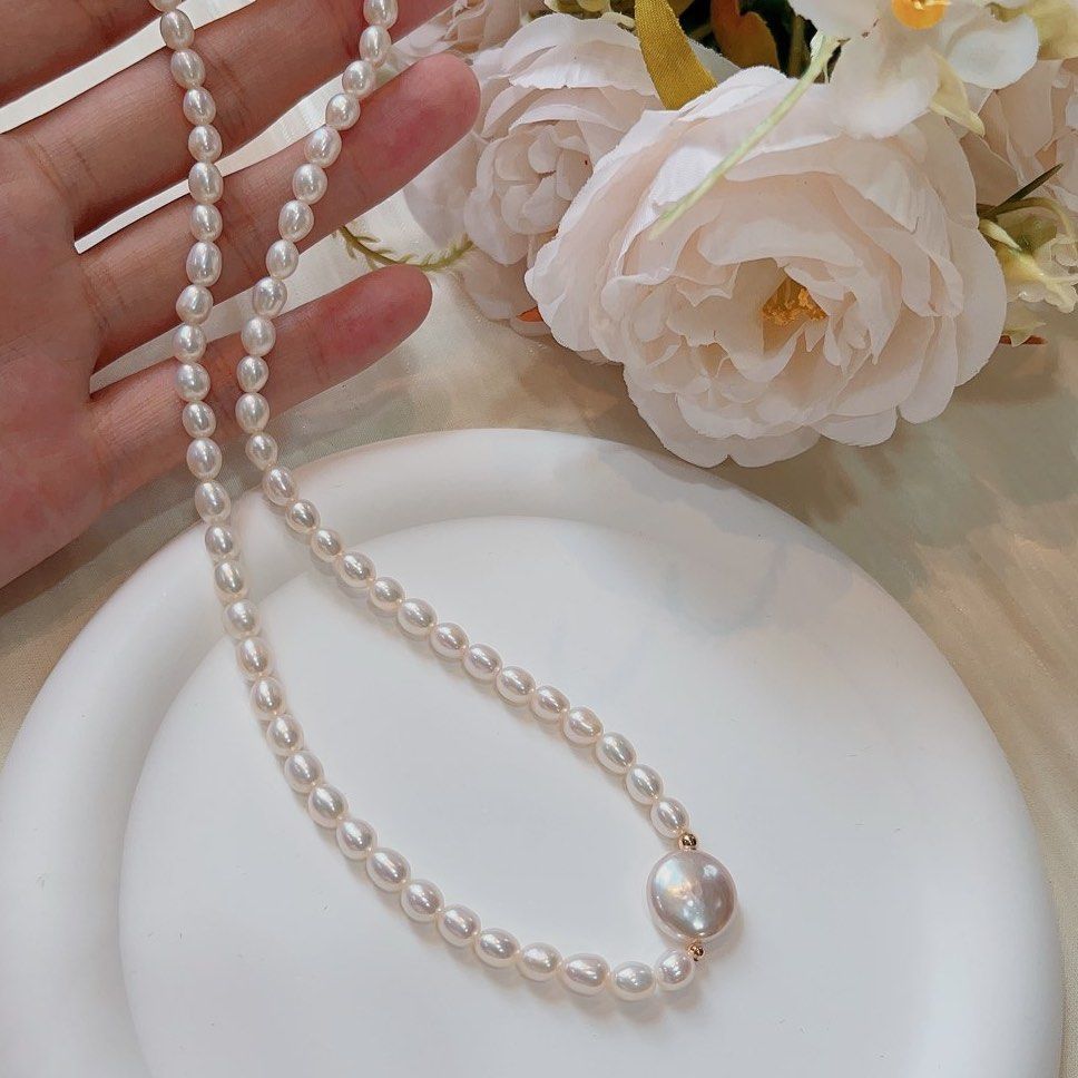 #PN121 [Minimalist] Genuine Freshwater Pearl Necklace | Small Rice Pearls| Buckle Pearl with Pink Lustre