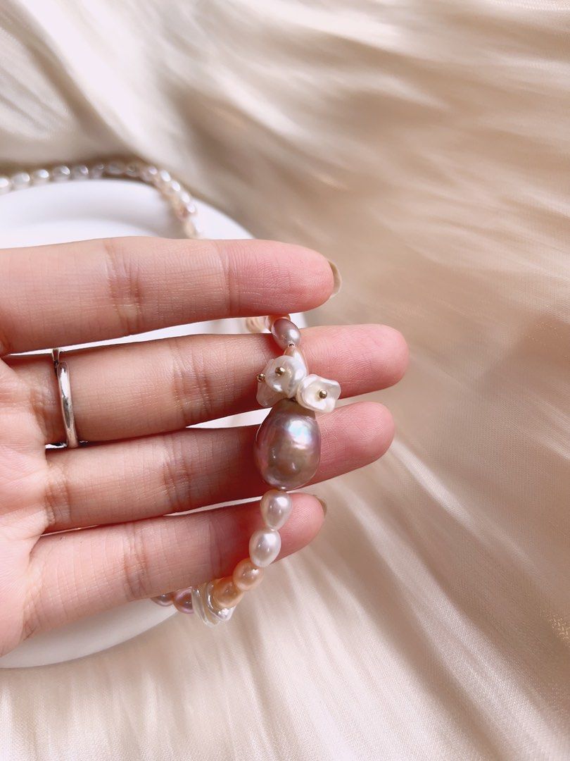 #PN174 [Floral Series] Mixed Colour Baroque Pearl Necklace |Freshwater Pearl |One Pearl & “Flower Ring” Design
