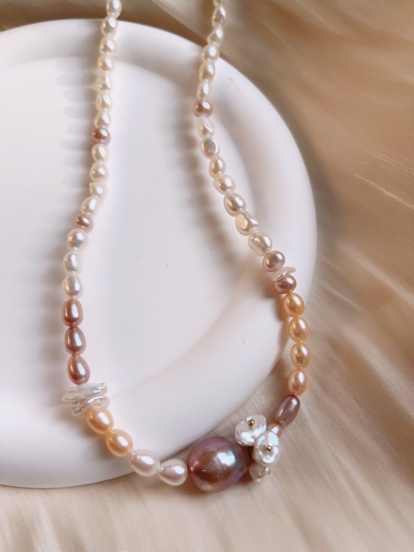 #PN174 [Floral Series] Mixed Colour Baroque Pearl Necklace |Freshwater Pearl |One Pearl & “Flower Ring” Design