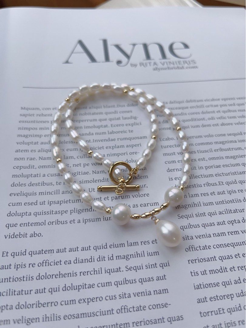 #PN101 [Sale]Genuine Simplicity |Freshwater Pearl Necklace |Rice Pearl |Baroque Pearl |Big Rice Pearl Pendant |OT Clasp