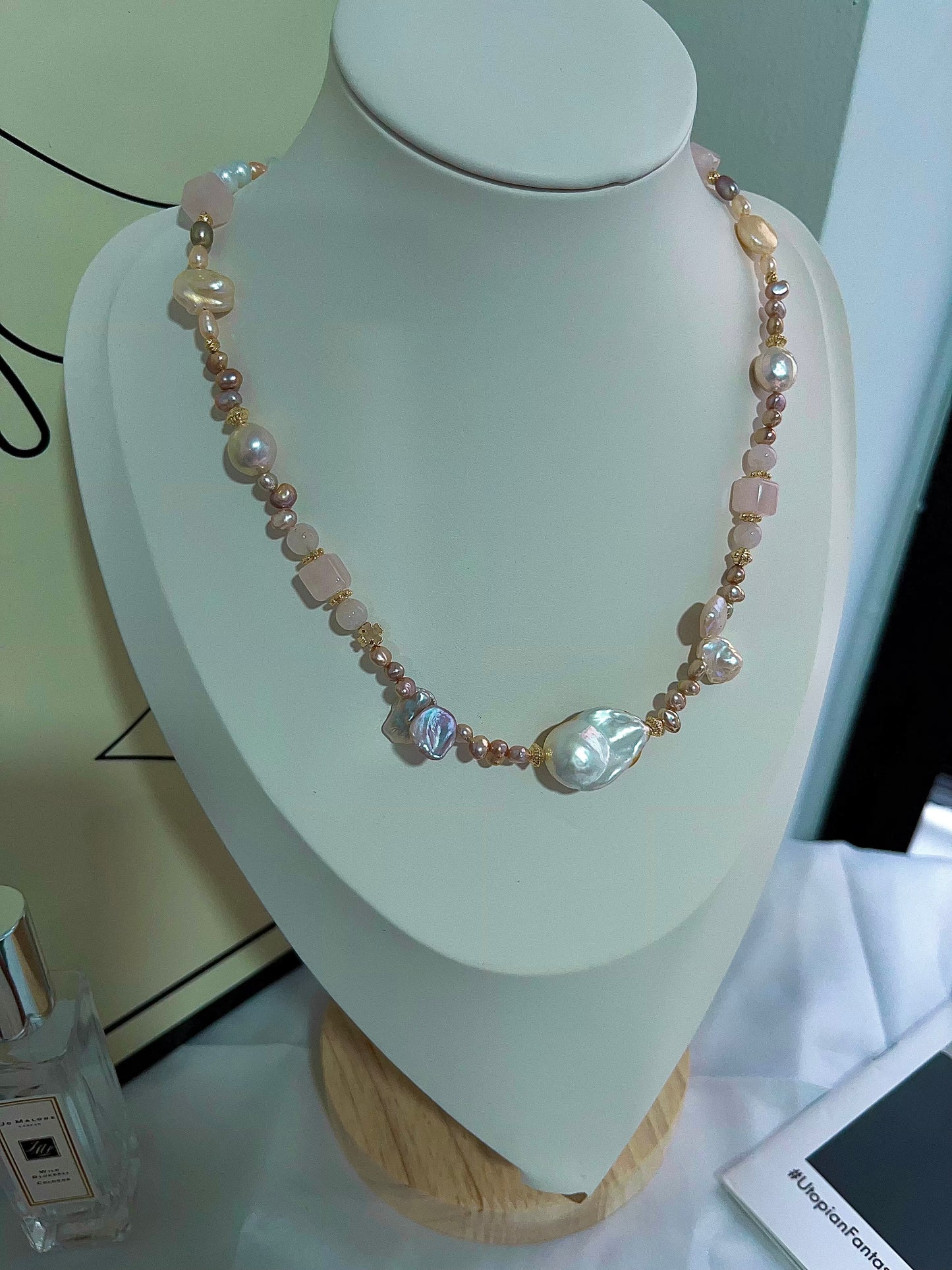 #PN1204 freshwater Pearl necklace rose quartz cube wrinkle baroque lustrous petals golden fishtail baroque metallic rice pearl