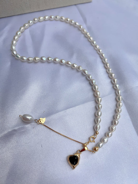 #PN1239 freshwater pearl necklace minimalist onyx lava heart pendant dangling pearl lustrous rice baroque pearl smooth surface coordinated shape