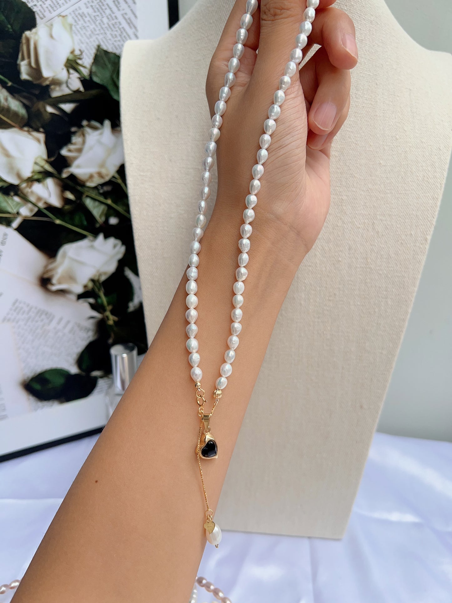 #PN1239 freshwater pearl necklace minimalist onyx lava heart pendant dangling pearl lustrous rice baroque pearl smooth surface coordinated shape
