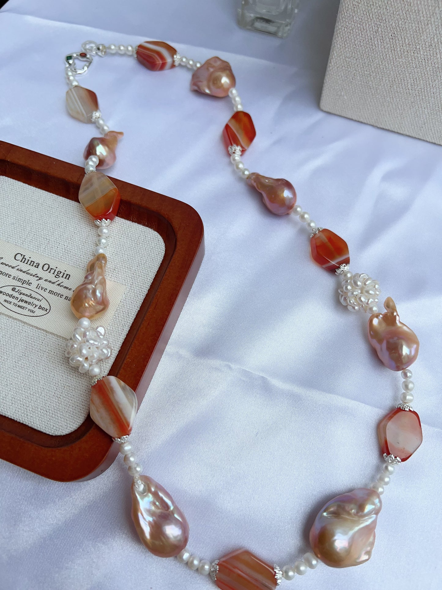 #PN1207 freshwater pearl necklace Afterglow of the setting sun pearl flower ball lustrous pink-golden fishtail baroque and agate pretty color palette 58cm