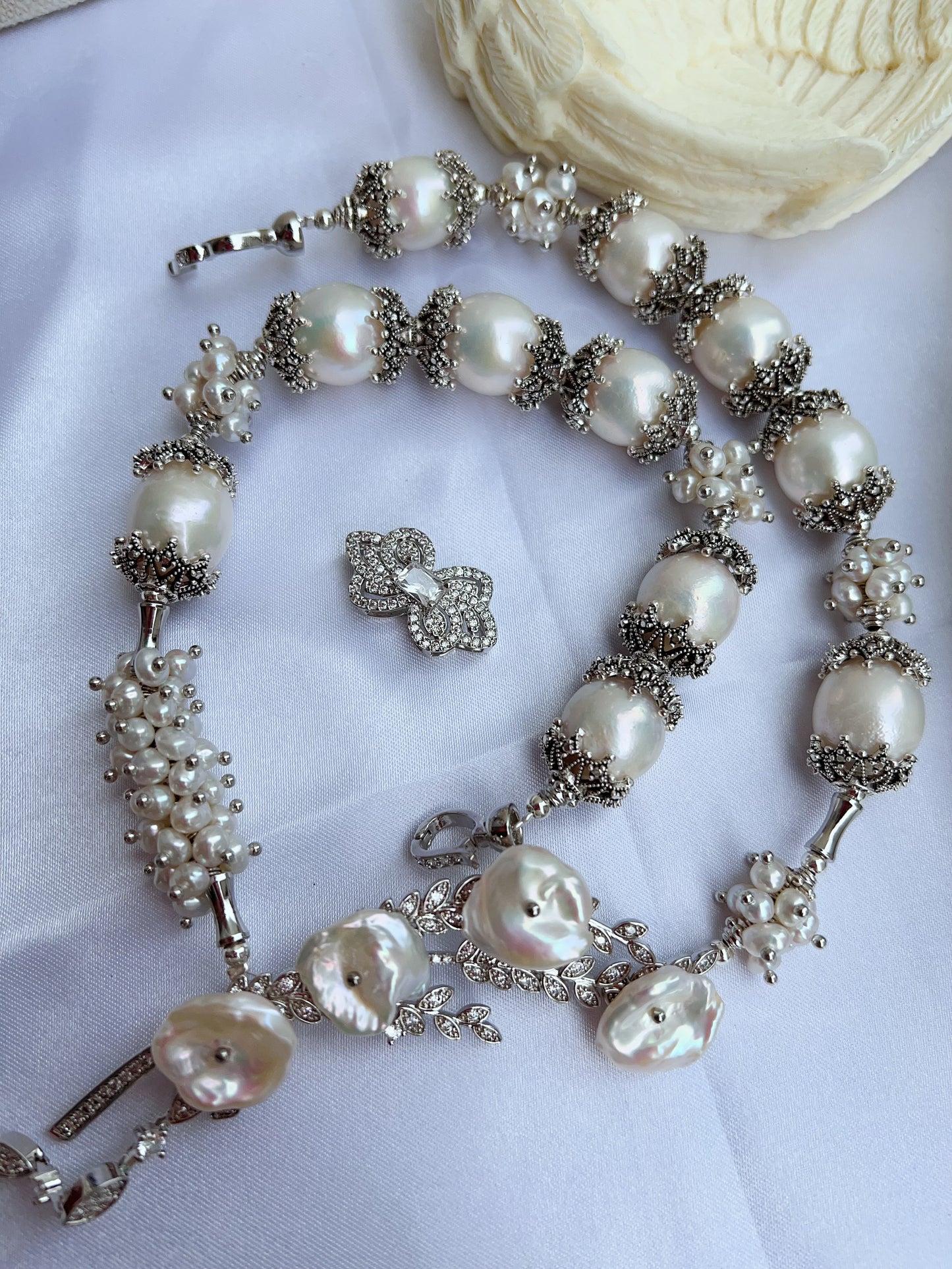 #PN1213 [Floral Series] freshwater pearl necklace big tree branch petal-on-pearl silver lustre big fishtail baroque one of a kind 13mm+ baroque