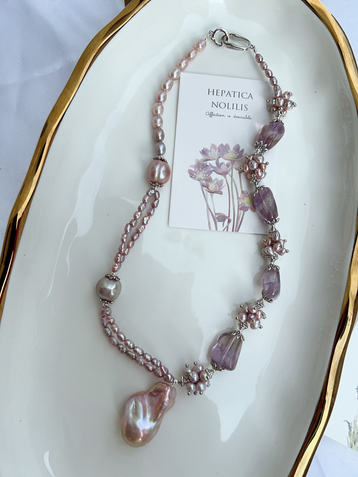 #PN1209 [Floral Series] freshwater pearl necklace 2-layer avocado baroque big fishtail baroque pearl pendant amethyst freeform AB design
