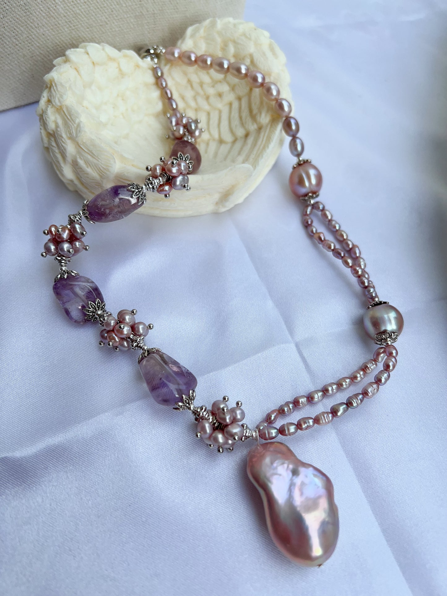 #PN1209 [Floral Series] freshwater pearl necklace 2-layer avocado baroque big fishtail baroque pearl pendant amethyst freeform AB design