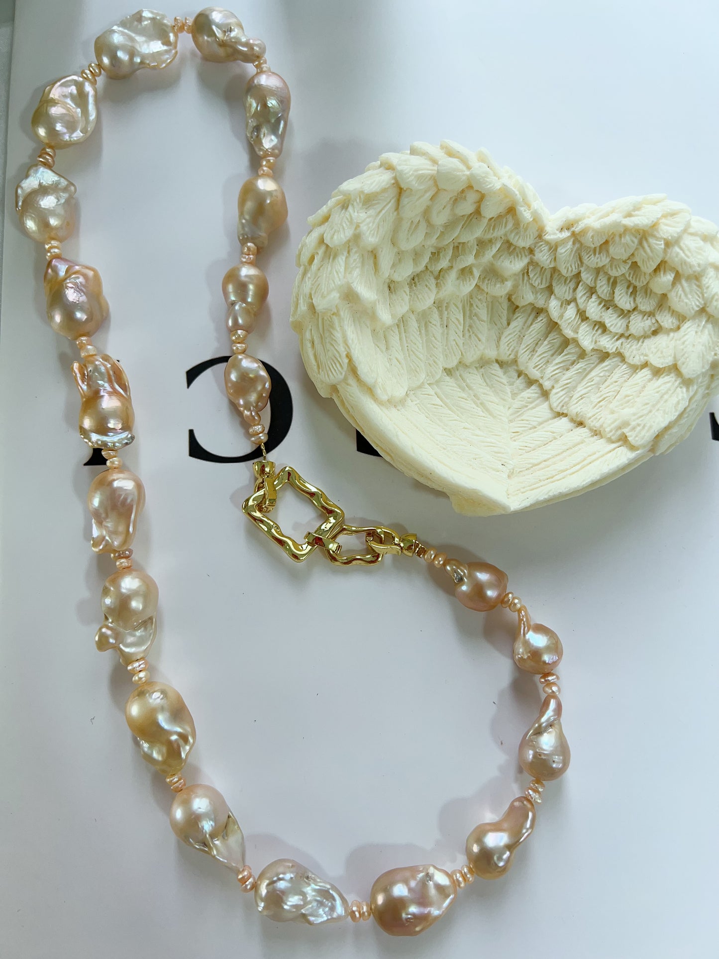 #PN1233 freshwater pearl necklace golden champagne lustre small-medium fishtail baroque smooth natural flaws value gem