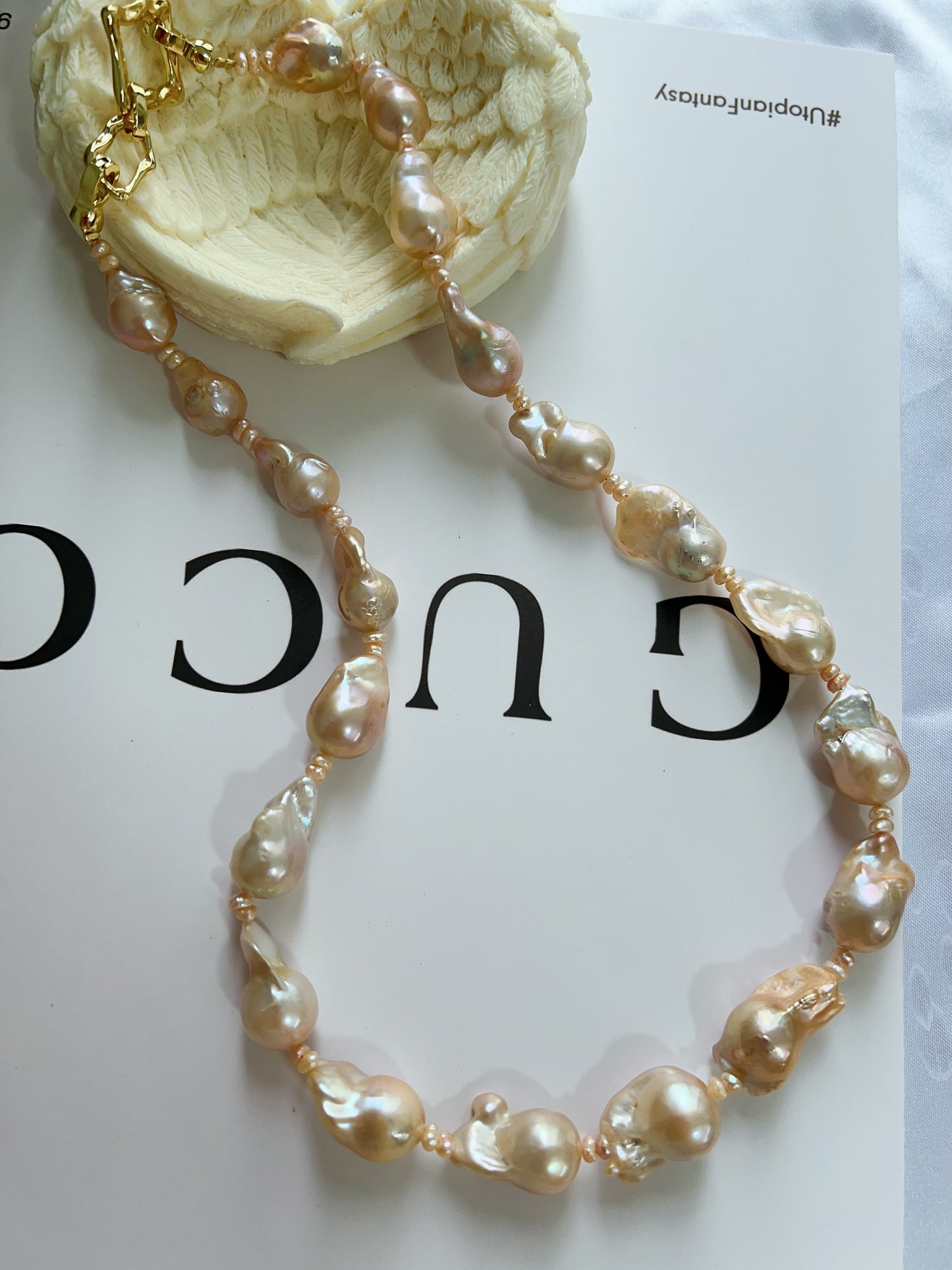 #PN1233 freshwater pearl necklace golden champagne lustre small-medium fishtail baroque smooth natural flaws value gem