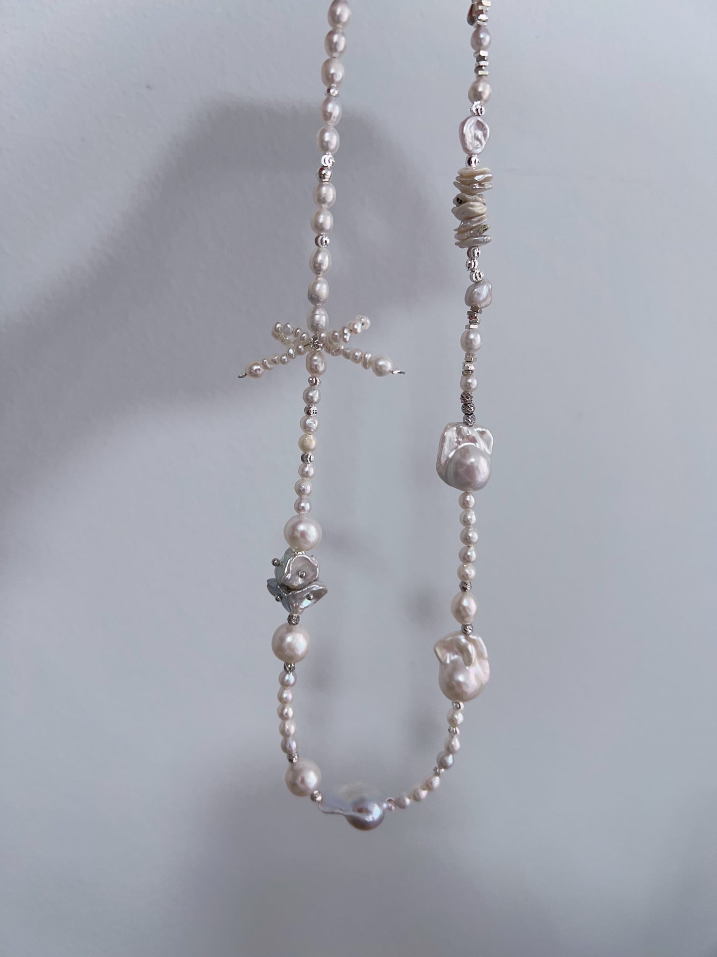 #PN1230 [Floral Series] freshwater pearl necklace delicate bow tie design silver-blue lustre fishtail baroque irregular baroque pearl