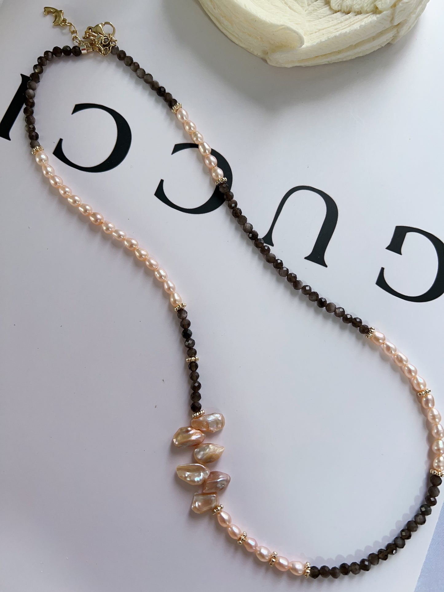 #PN1242 freshwater pearl necklace light gold rice pearl black spinel faceted lace design long petal pearl
