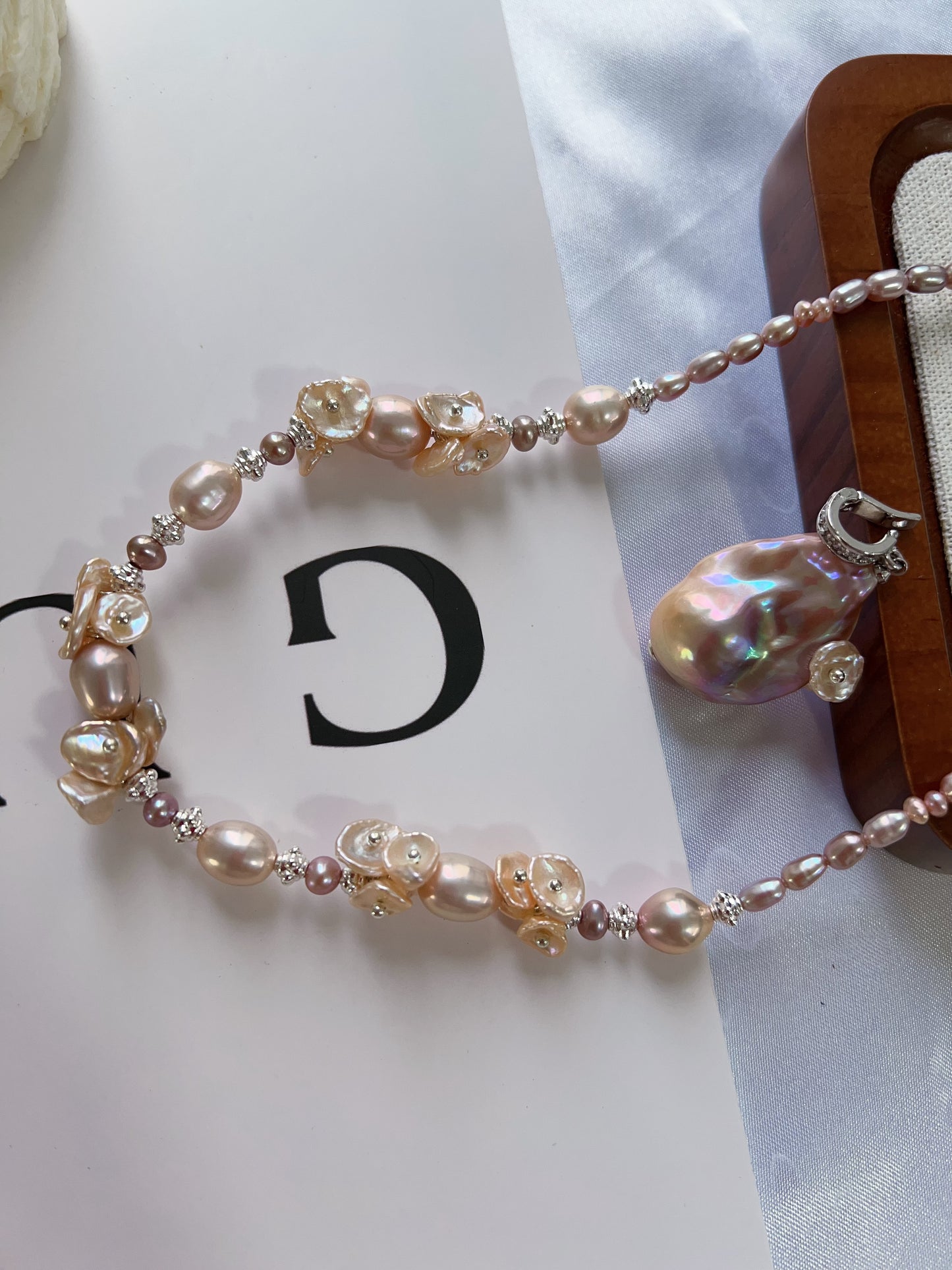 #PN1222 [Floral Series] freshwater pearl necklace all the way to sun lustrous fishtail baroque detachable pendant 47cm "pearl wearing flower" design