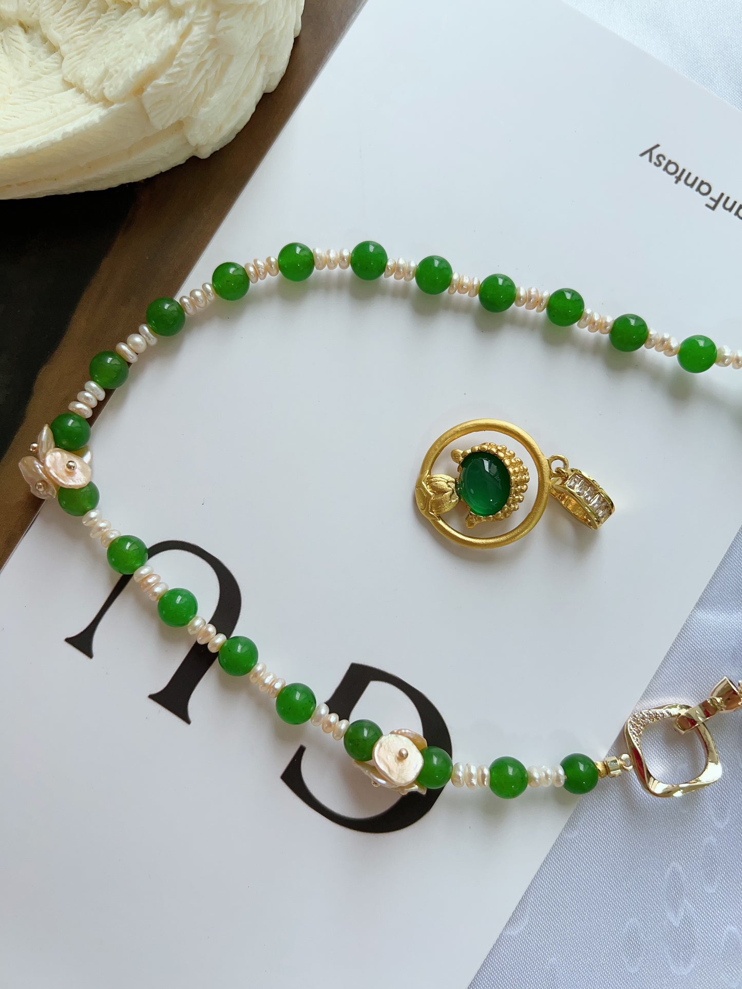 #PN1221 [Floral Series] freshwater pearl necklace green jade fresh breeze 68cm long new traditional style sweater necklace multiple way of wearing removable pendant