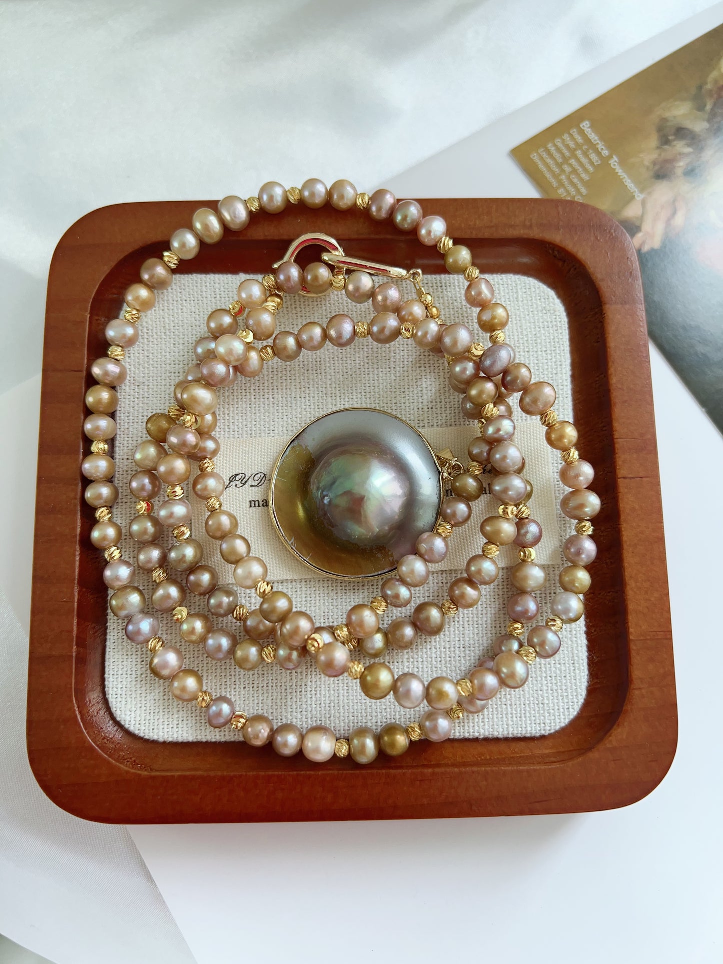 #PN1231 freshwater pearl necklace heart of the ocean long sweater necklace removable green-golden Mabe pearl pendant rare multiple way of wearing