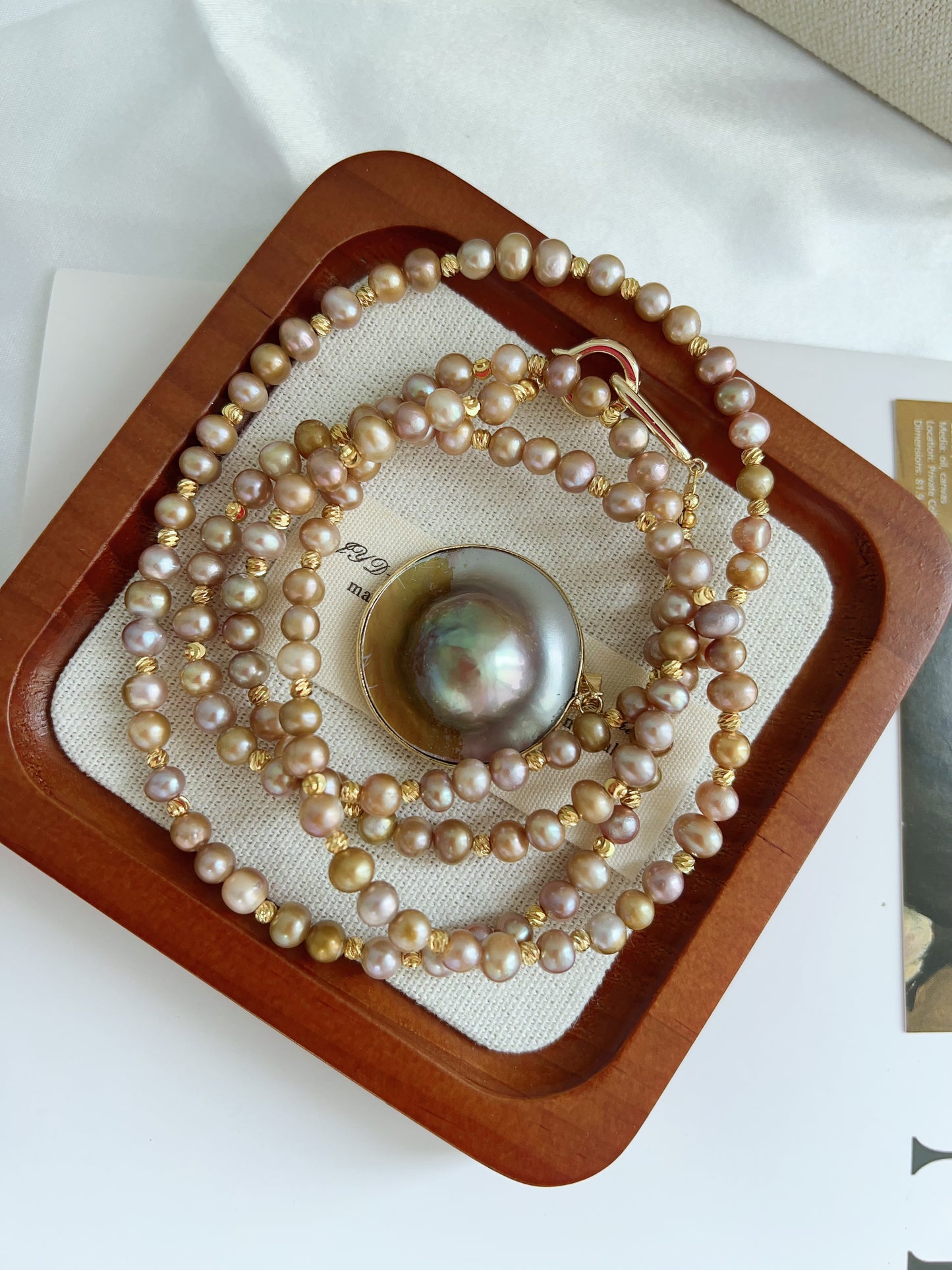 #PN1231 freshwater pearl necklace heart of the ocean long sweater necklace removable green-golden Mabe pearl pendant rare multiple way of wearing