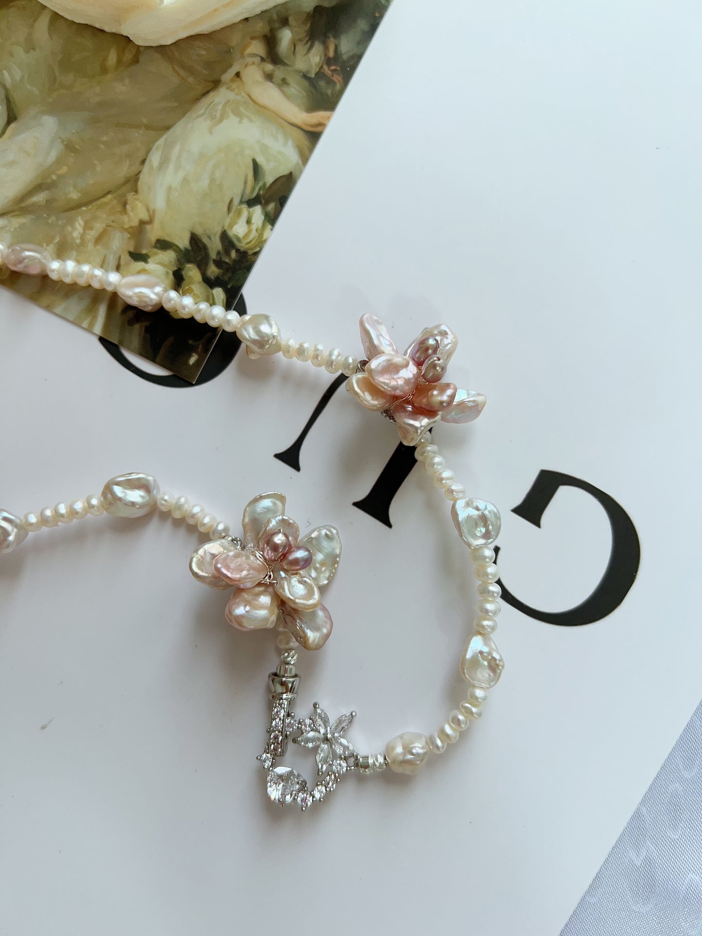 #PN1223 freshwater pearl necklace blossom pearls detachable avocado pendant 67 cm classic Y shape wearing