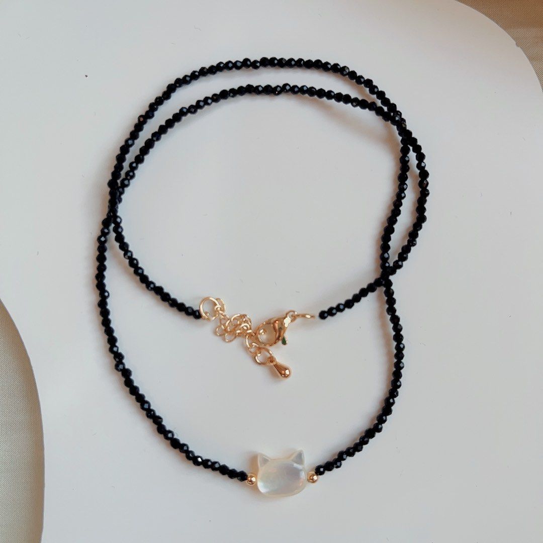 #PN598 Black Spinel & White Seashell Cat Head Necklace & Bracelet Set