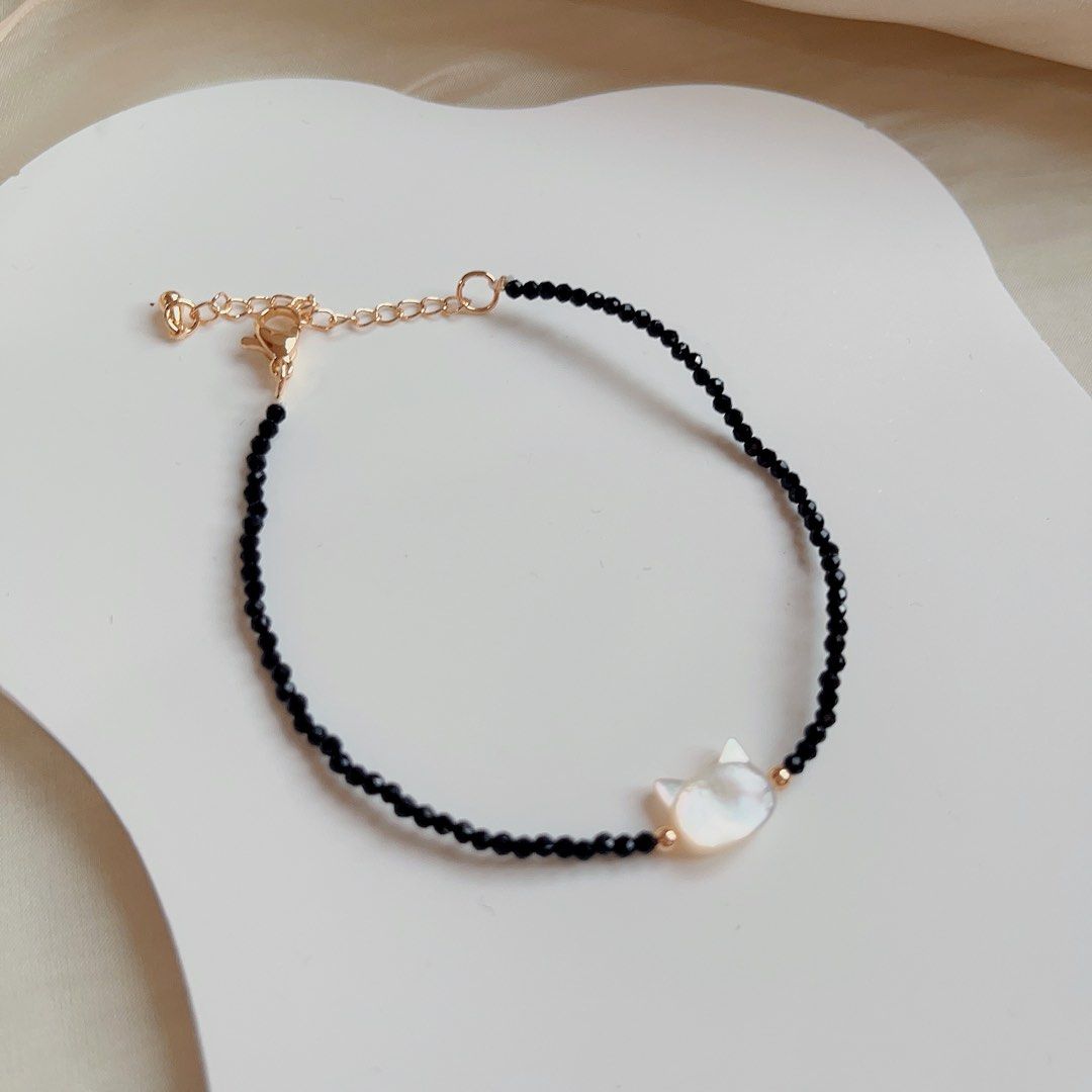 #PN598 Black Spinel & White Seashell Cat Head Necklace & Bracelet Set