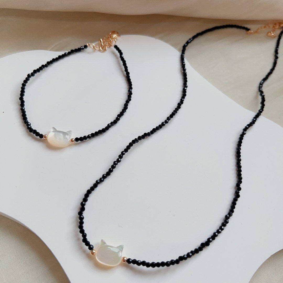 #PN598 Black Spinel & White Seashell Cat Head Necklace & Bracelet Set