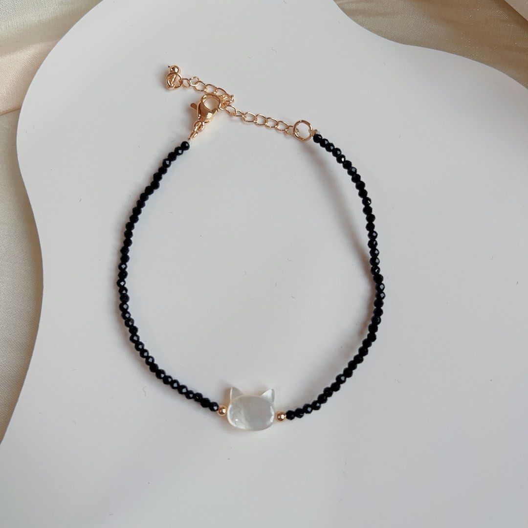 #PN598 Black Spinel & White Seashell Cat Head Necklace & Bracelet Set