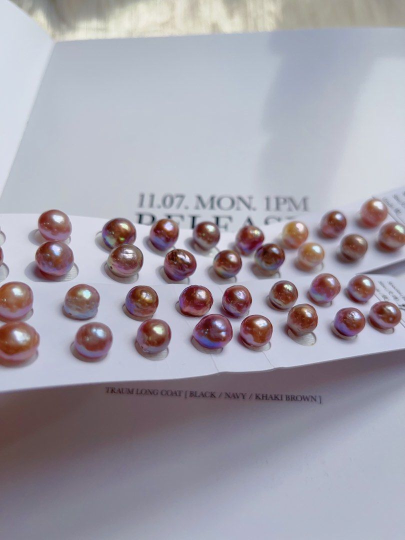 [Sale][Customisation Order] Freshwater Baroque Pearl Ear Studs Customisation| Wrinkled Crystal Sugar Baroque Pearl |Superb Metallic Lustre|Natural Colours & Shapes & Flaws|Irregular